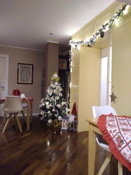 La Casa Di Adele Cagliari B&B Екстериор снимка