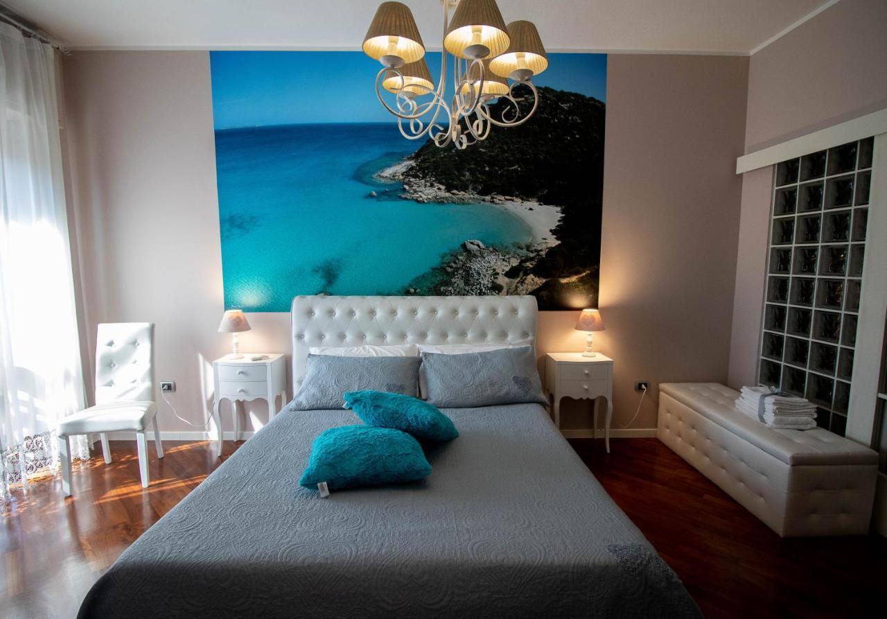 La Casa Di Adele Cagliari B&B Екстериор снимка