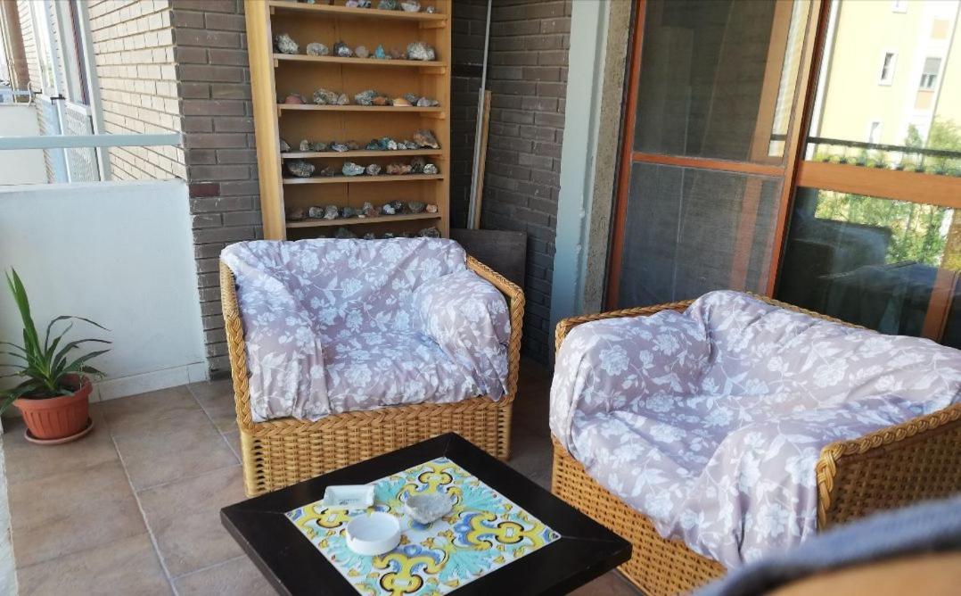 La Casa Di Adele Cagliari B&B Екстериор снимка